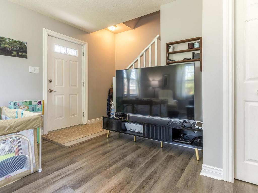 












18 Marina Drive

,
New Minas,




NS
B4N 4W3


