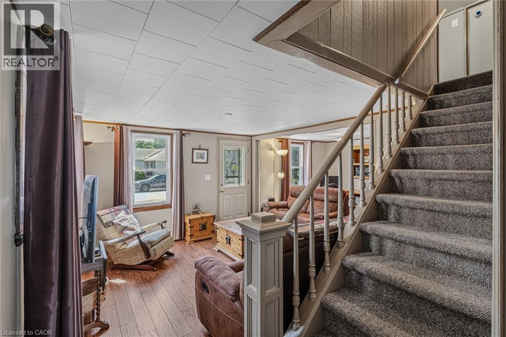 












124 ORCHARD Avenue

,
Simcoe,




Ontario
N3Y3H3


