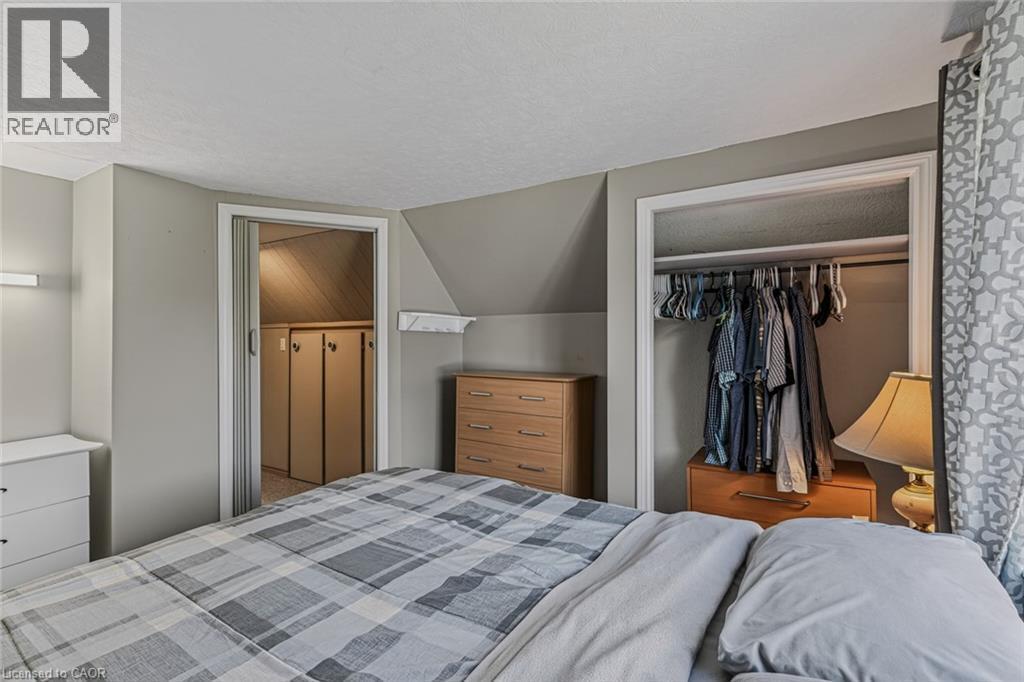 












124 ORCHARD Avenue

,
Simcoe,




Ontario
N3Y3H3

