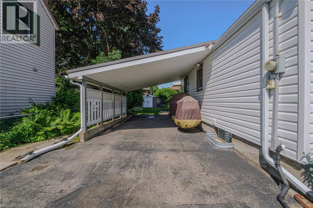 












124 ORCHARD Avenue

,
Simcoe,




Ontario
N3Y3H3

