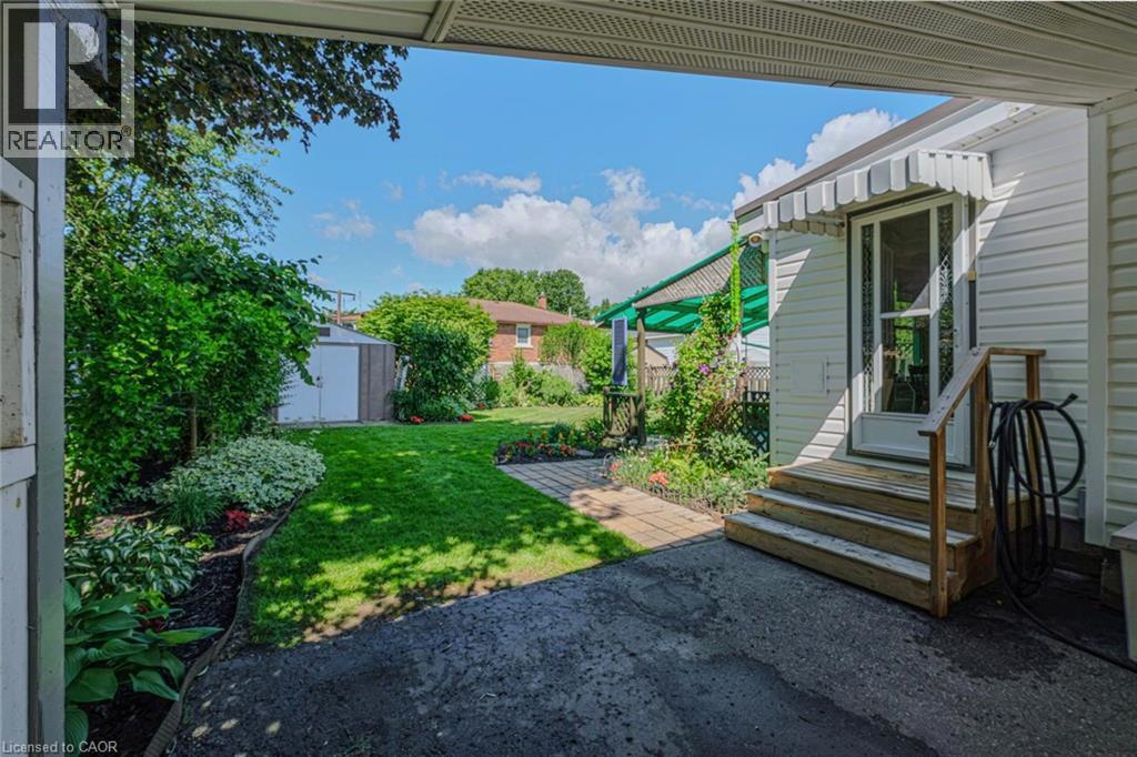 












124 ORCHARD Avenue

,
Simcoe,




Ontario
N3Y3H3

