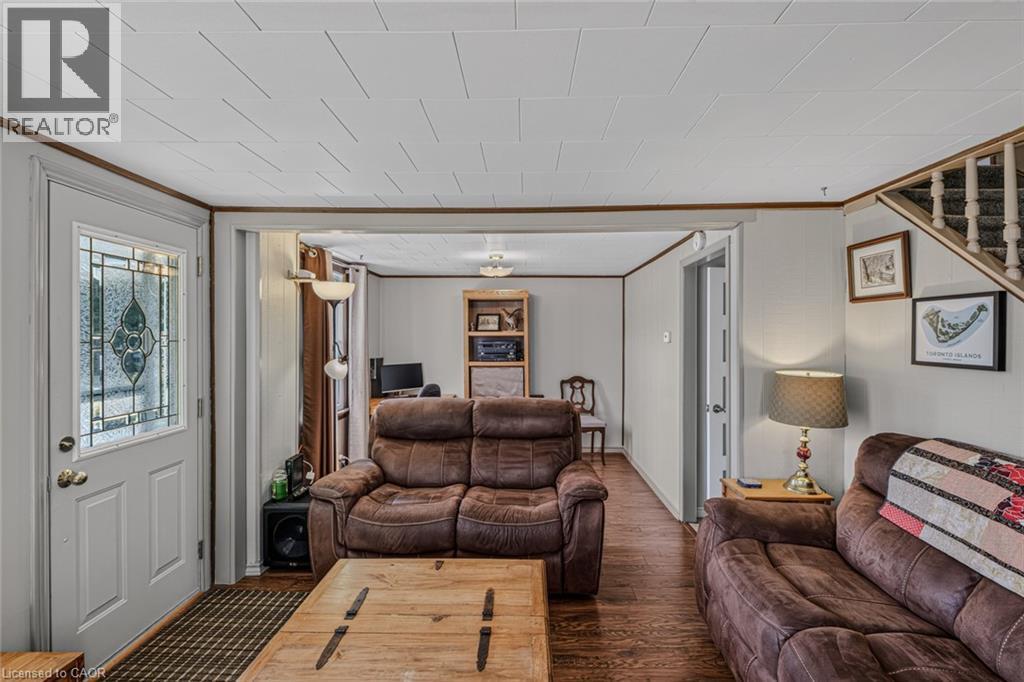 












124 ORCHARD Avenue

,
Simcoe,




Ontario
N3Y3H3

