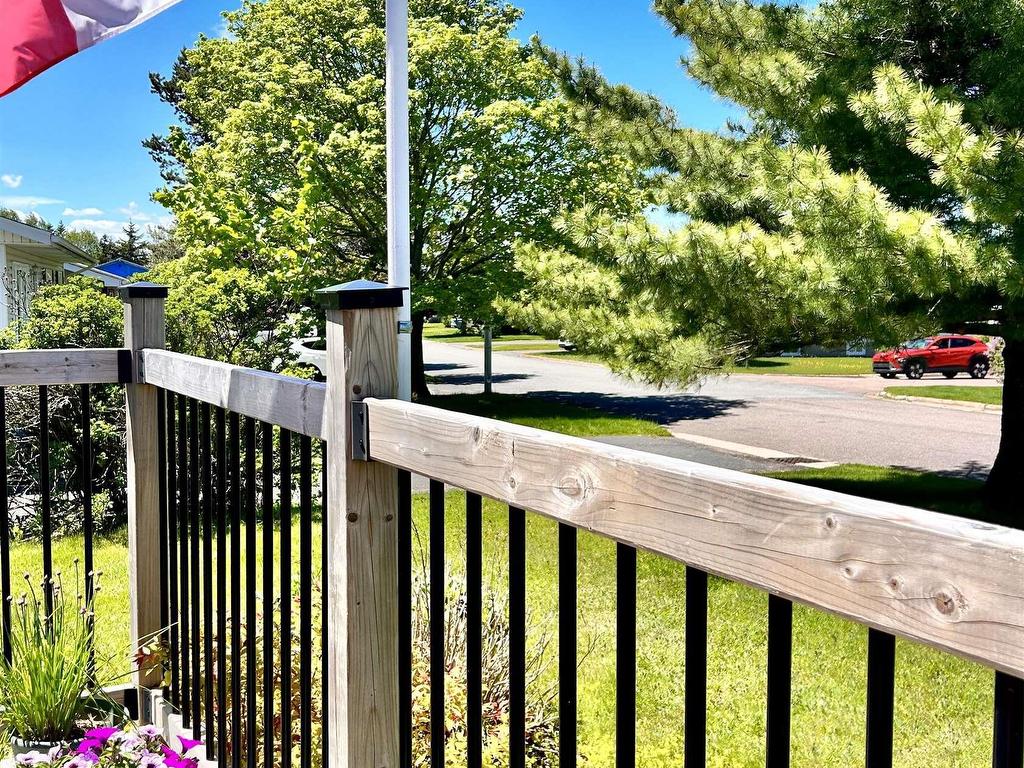 












18 Oak Crescent

,
Port Hawkesbury,




NS
B9A 3H4

