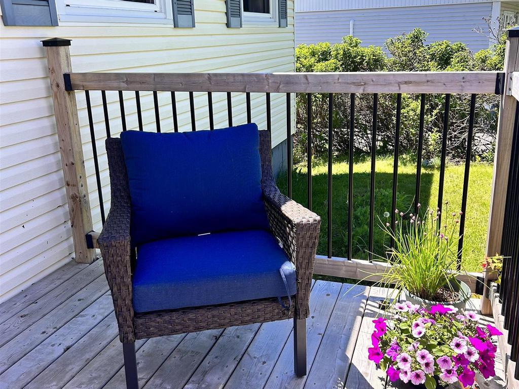 












18 Oak Crescent

,
Port Hawkesbury,




NS
B9A 3H4

