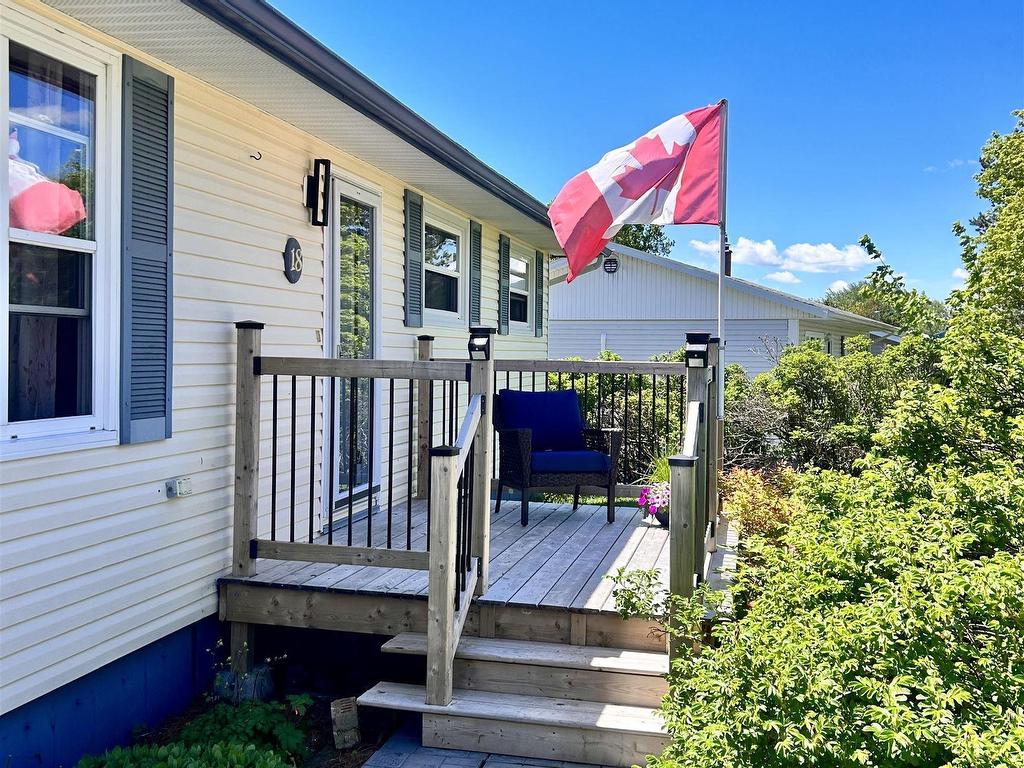 












18 Oak Crescent

,
Port Hawkesbury,




NS
B9A 3H4

