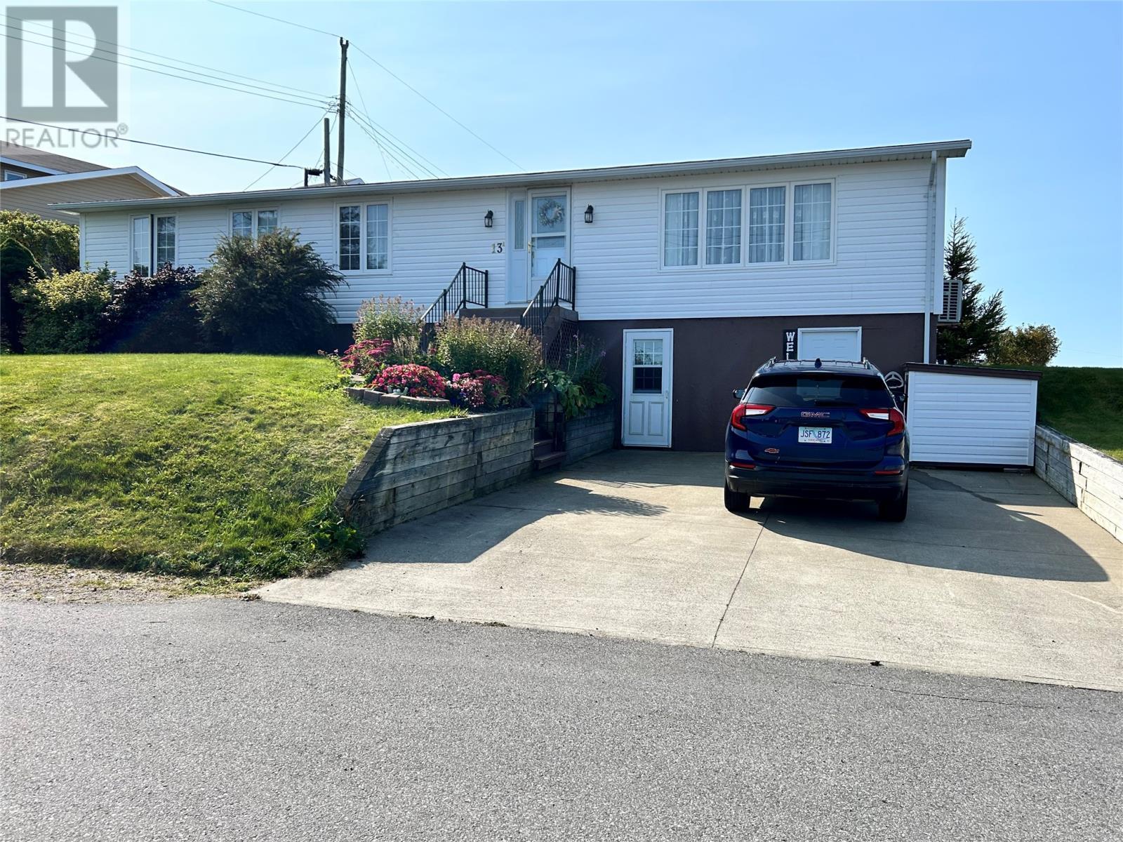 












13 Grandview Crescent

,
Port aux Basques,




Newfoundland & Labrador
A0M1C0

