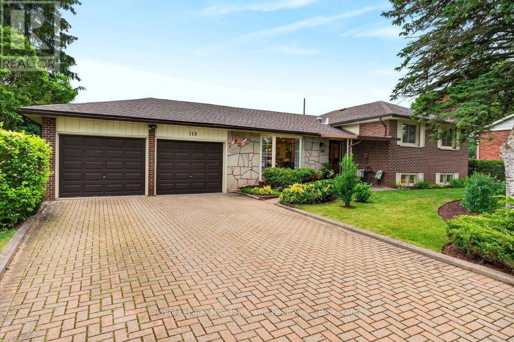 












119 ELIZABETH DRIVE

,
Halton Hills (AC Acton),




Ontario
L7J1B6

