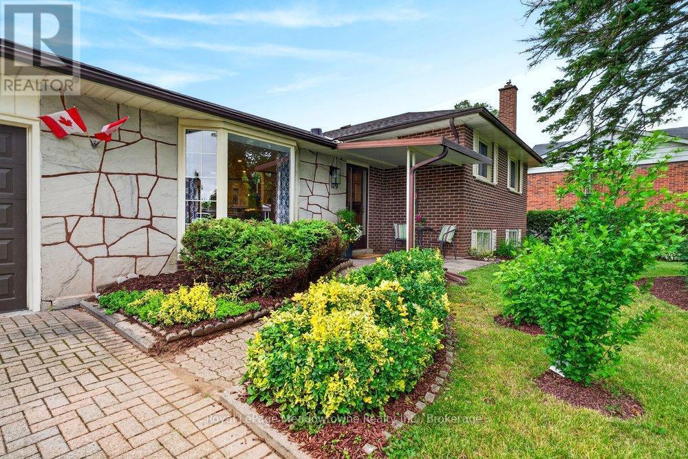 












119 ELIZABETH DRIVE

,
Halton Hills (AC Acton),




Ontario
L7J1B6

