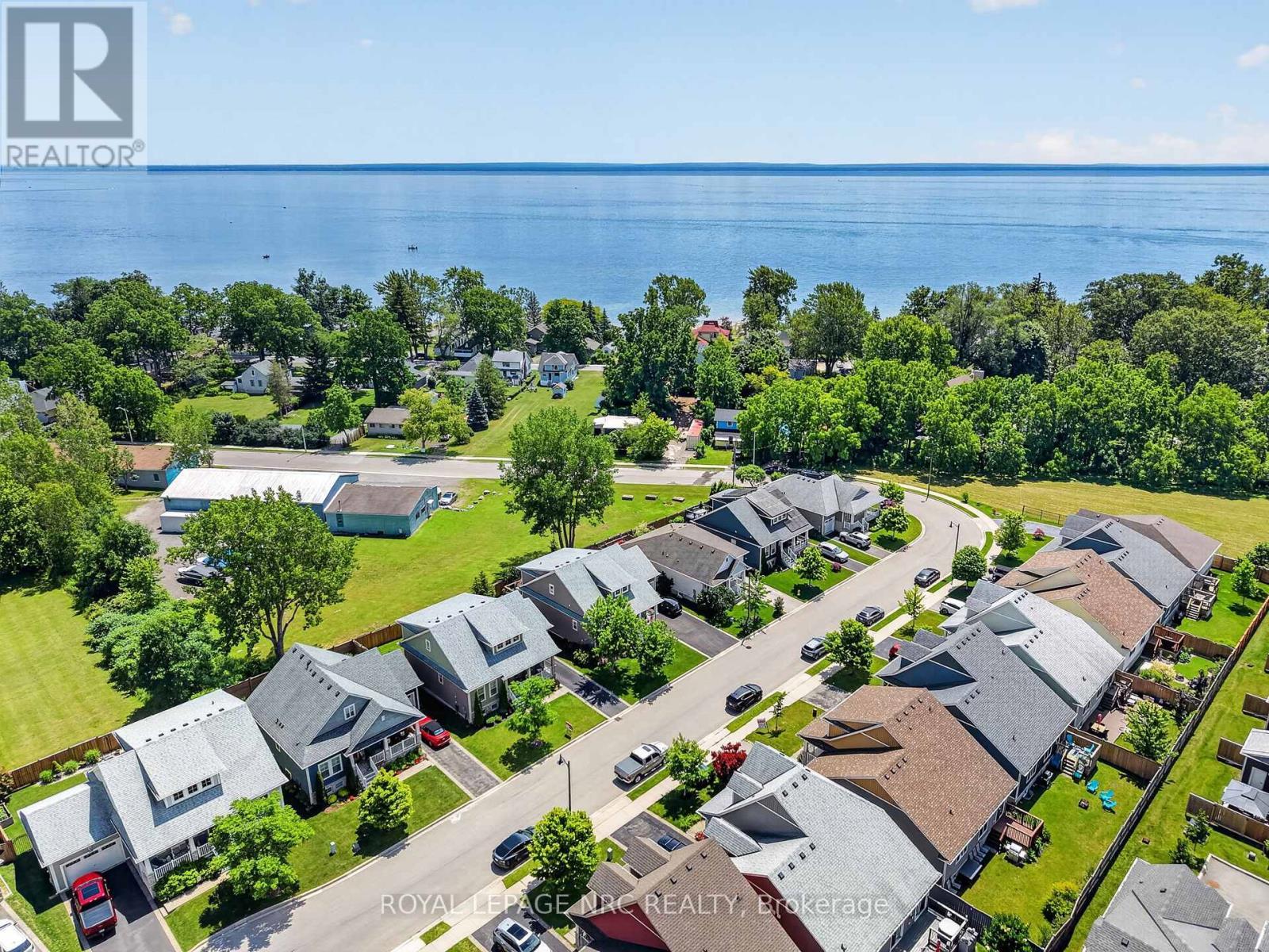 












3806 RYAN AVENUE

,
Fort Erie (Crystal Beach),




Ontario
L0S1B0


