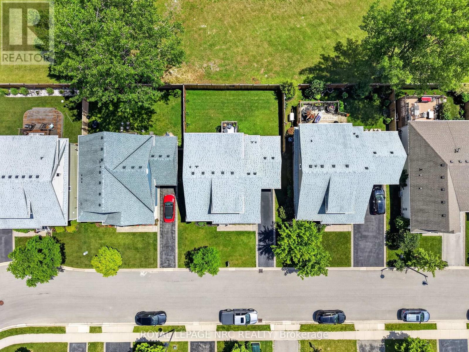 












3806 RYAN AVENUE

,
Fort Erie (Crystal Beach),




Ontario
L0S1B0


