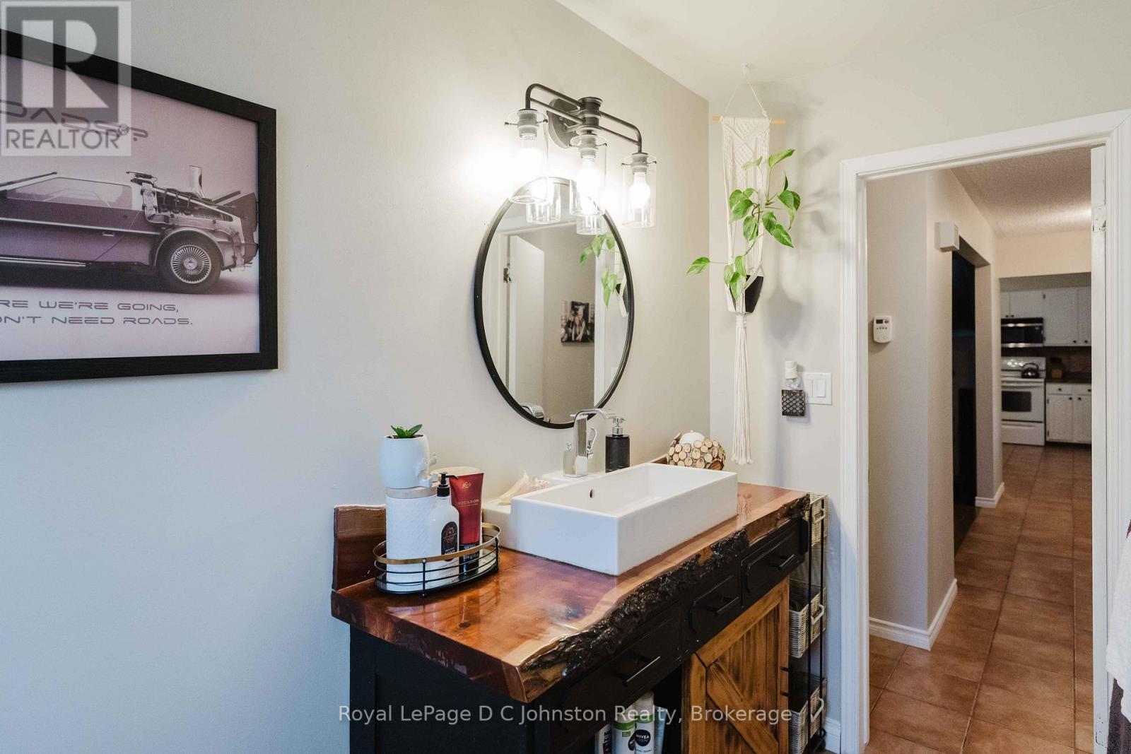 












217 ALBERT STREET

,
Arran-Elderslie,




Ontario
N0G2N0

