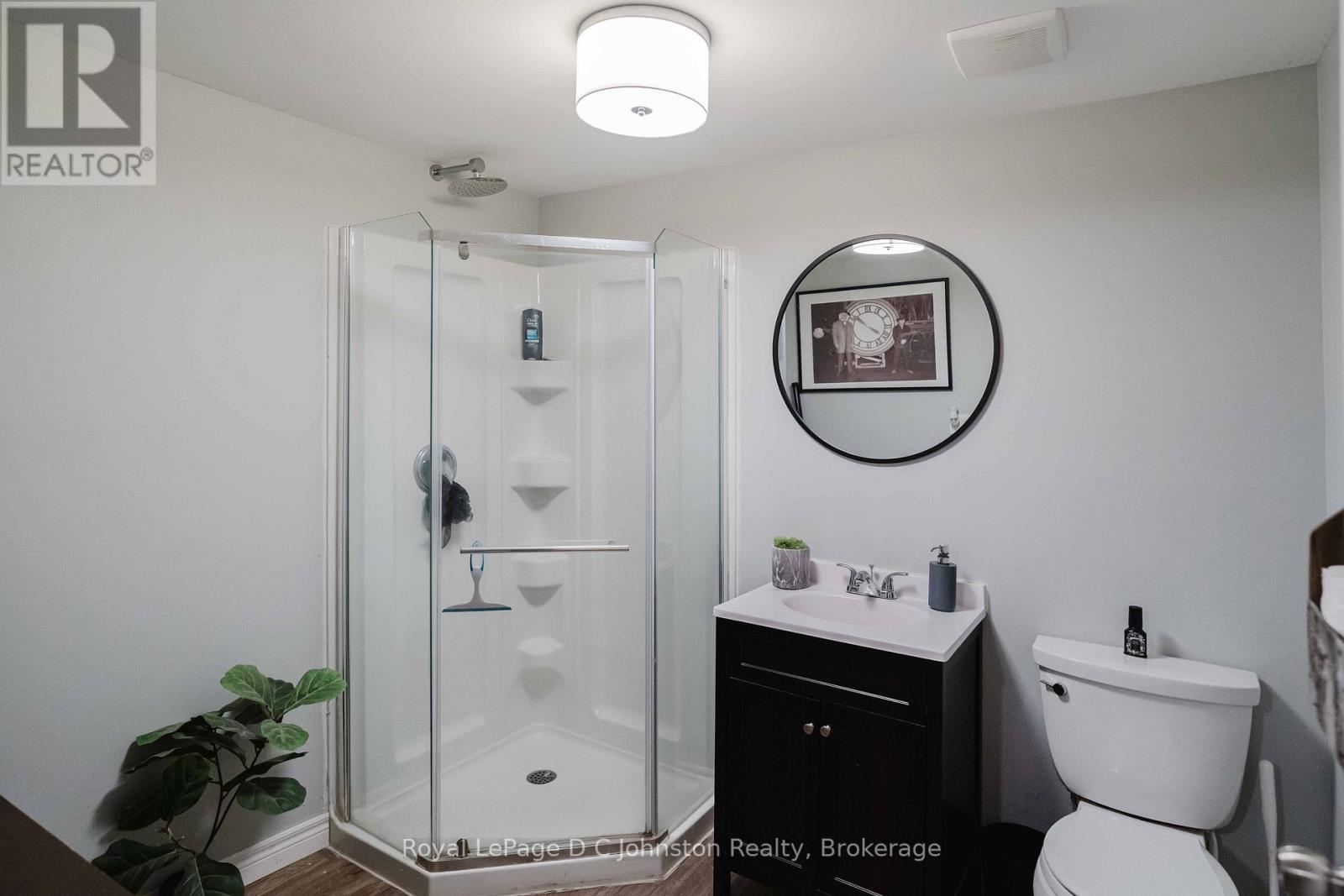 












217 ALBERT STREET

,
Arran-Elderslie,




Ontario
N0G2N0

