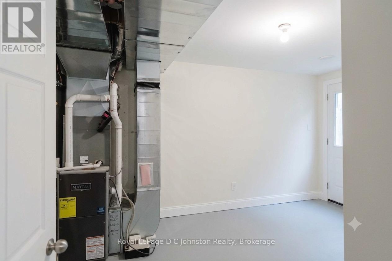 












217 ALBERT STREET

,
Arran-Elderslie,




Ontario
N0G2N0

