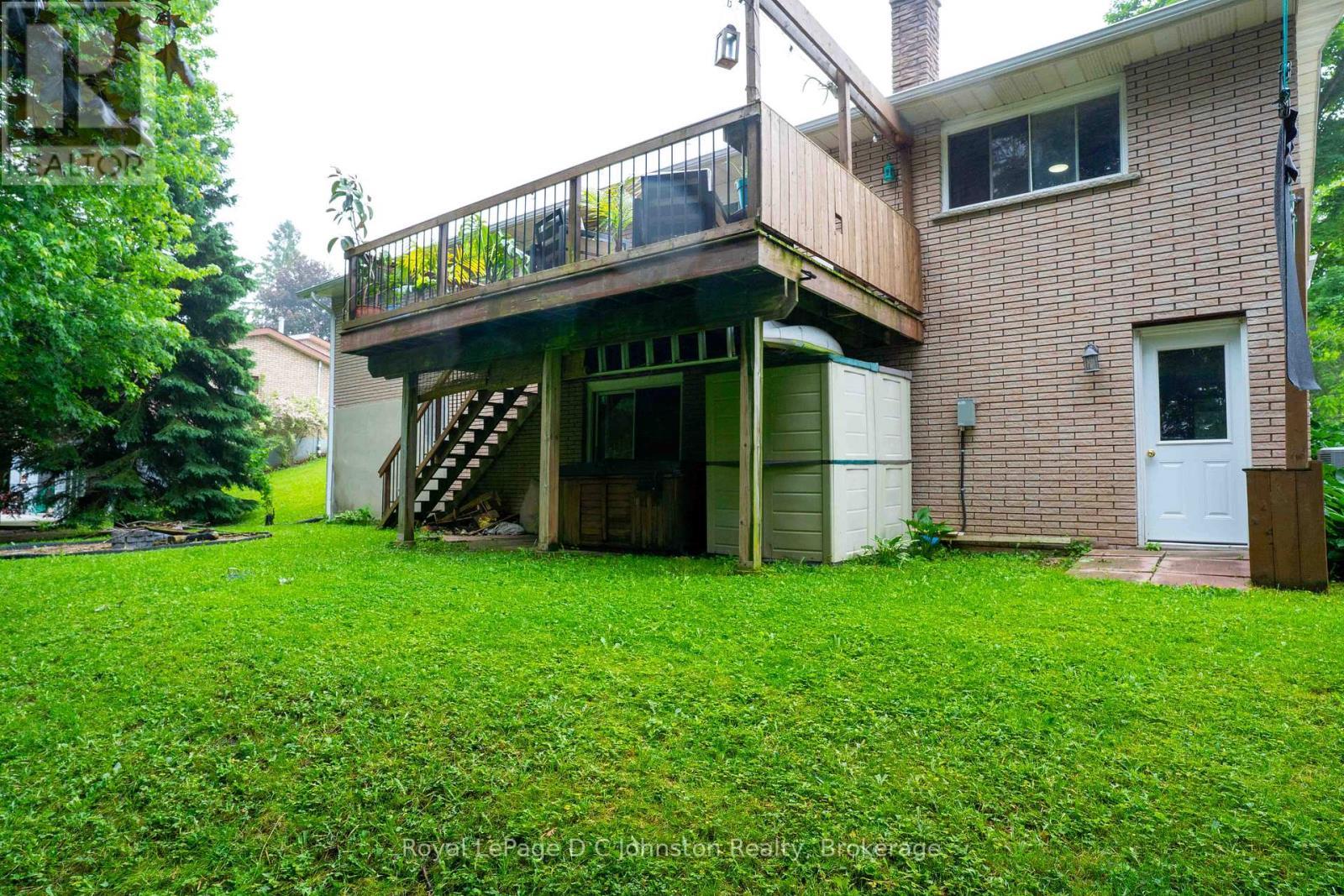 












217 ALBERT STREET

,
Arran-Elderslie,




Ontario
N0G2N0

