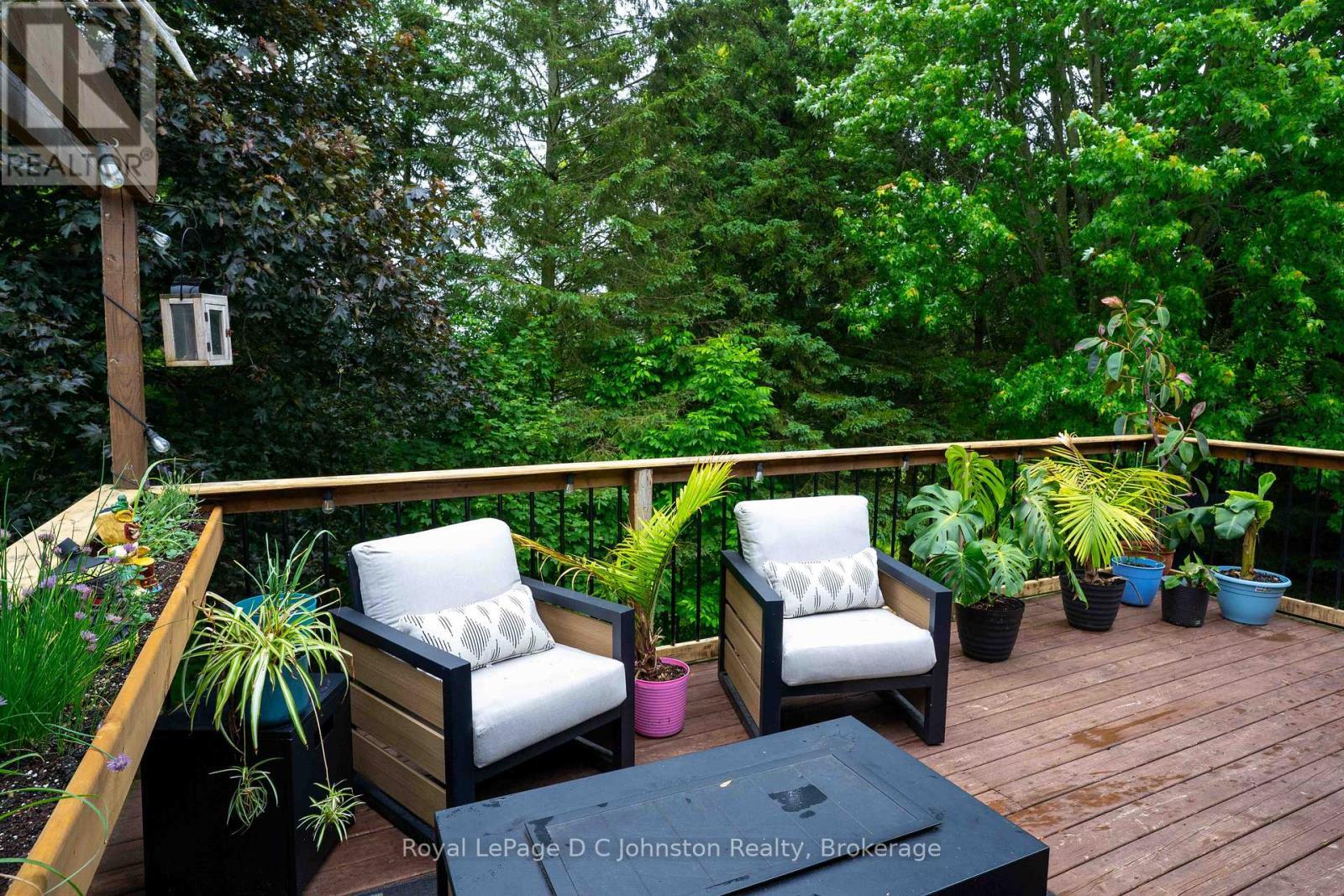












217 ALBERT STREET

,
Arran-Elderslie,




Ontario
N0G2N0

