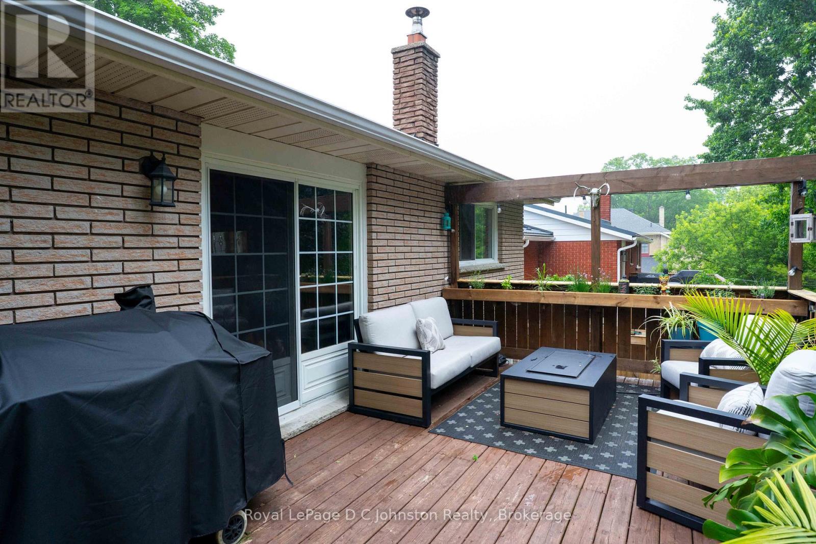 












217 ALBERT STREET

,
Arran-Elderslie,




Ontario
N0G2N0


