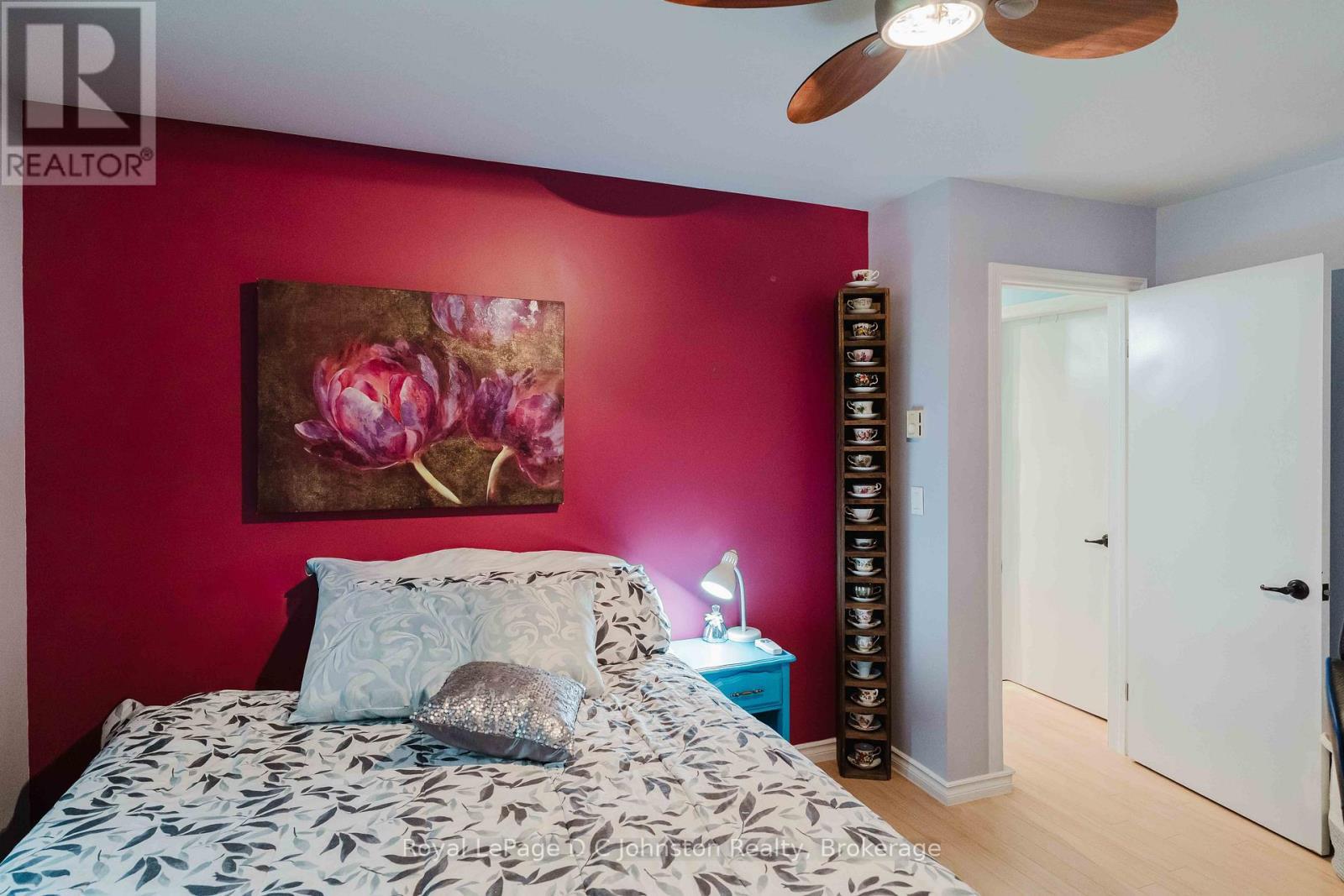 












255 ROWE STREET

,
Arran-Elderslie,




Ontario
N0G2N0

