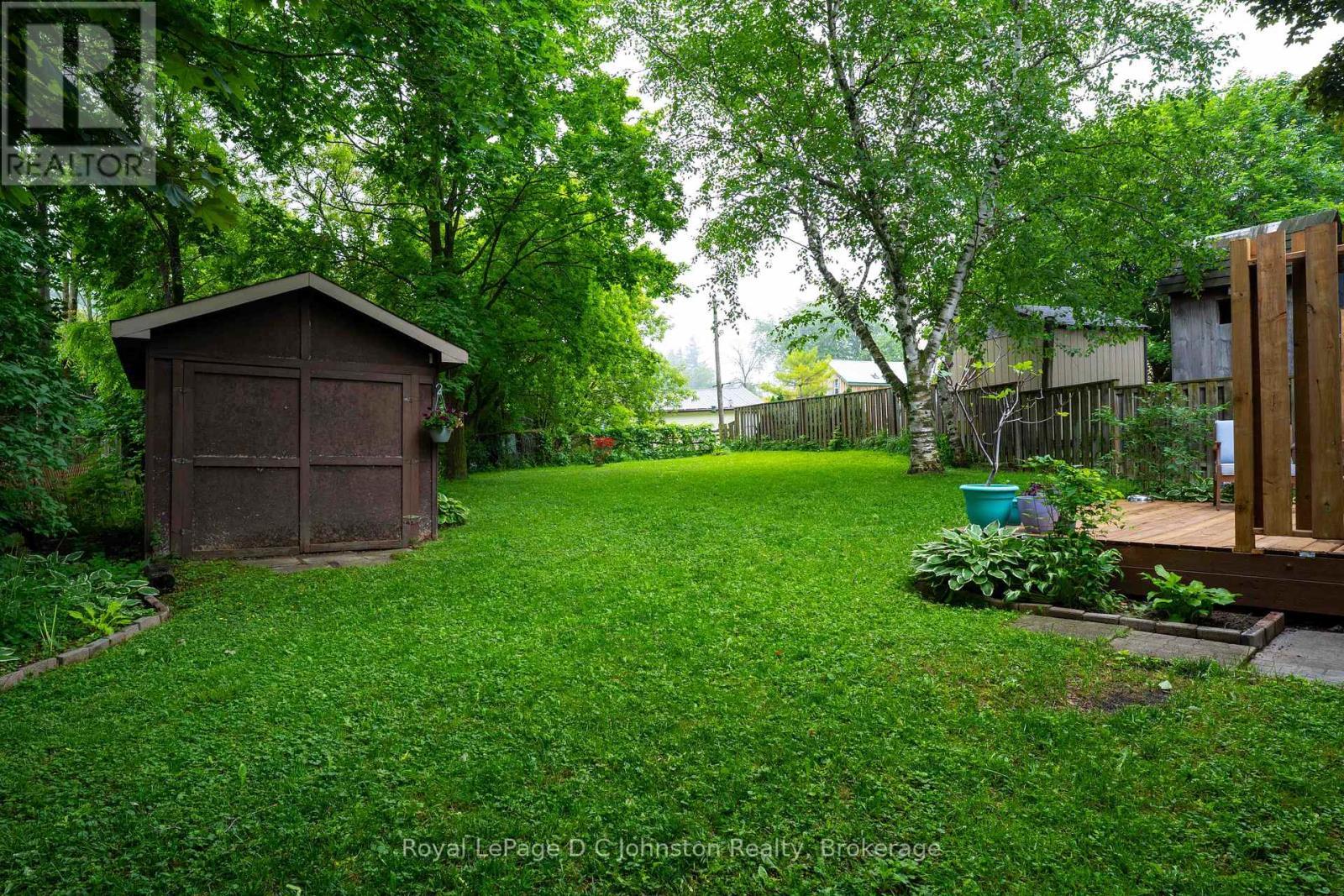 












255 ROWE STREET

,
Arran-Elderslie,




Ontario
N0G2N0


