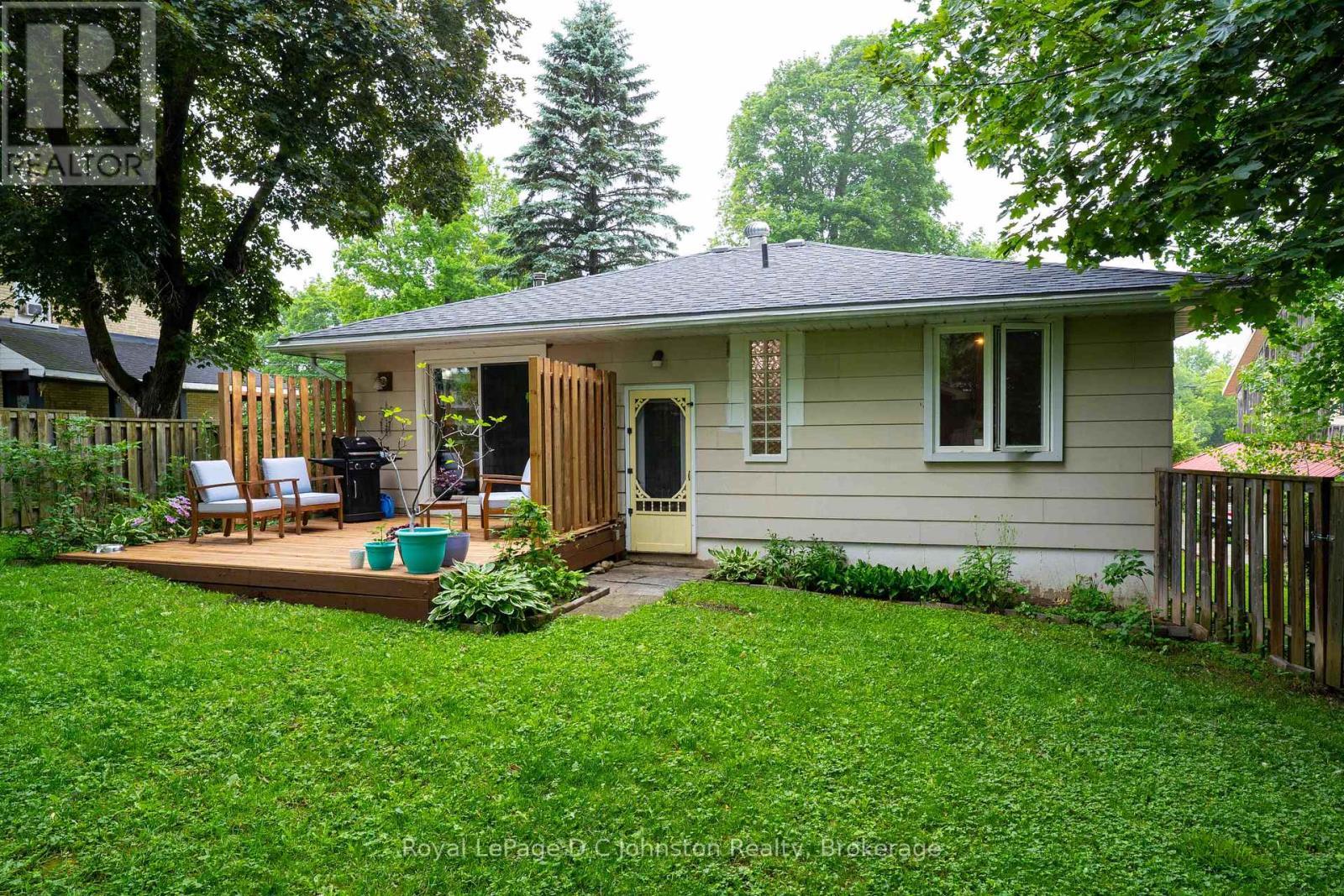 












255 ROWE STREET

,
Arran-Elderslie,




Ontario
N0G2N0

