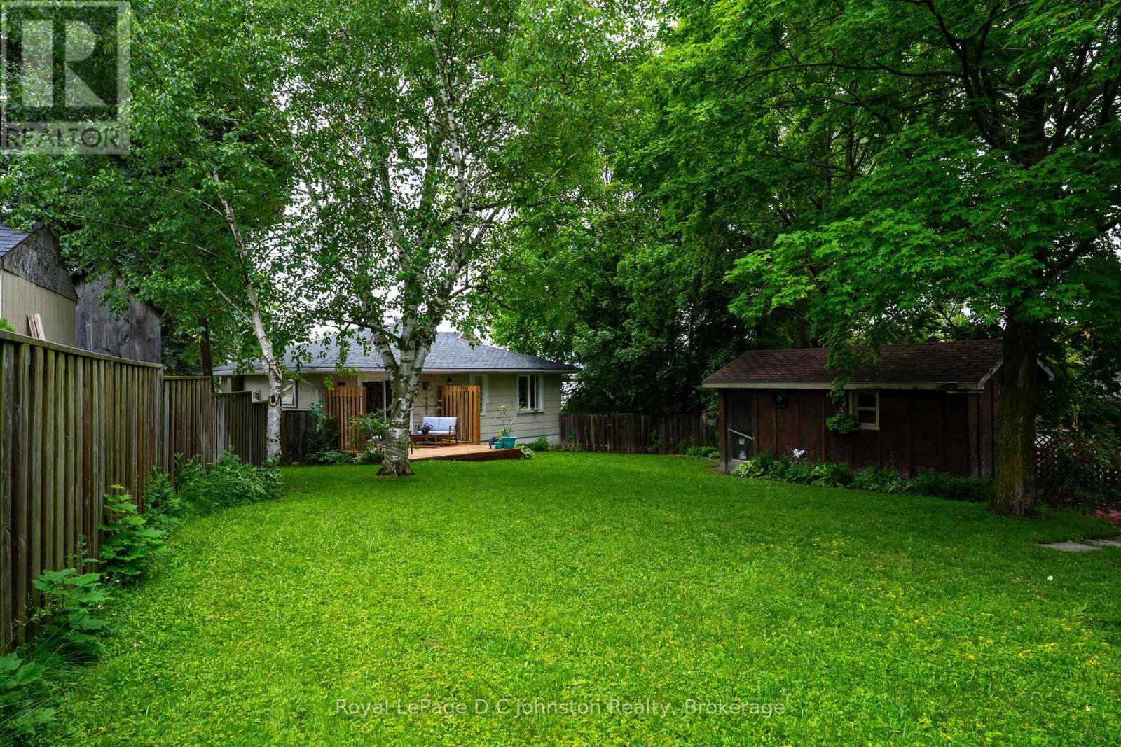 












255 ROWE STREET

,
Arran-Elderslie,




Ontario
N0G2N0

