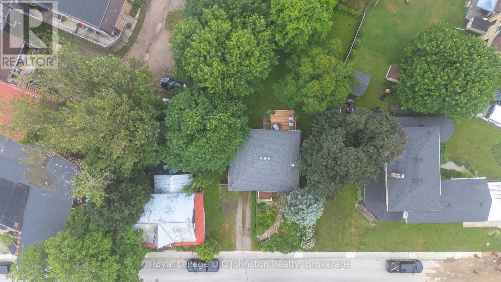












255 ROWE STREET

,
Arran-Elderslie,




Ontario
N0G2N0

