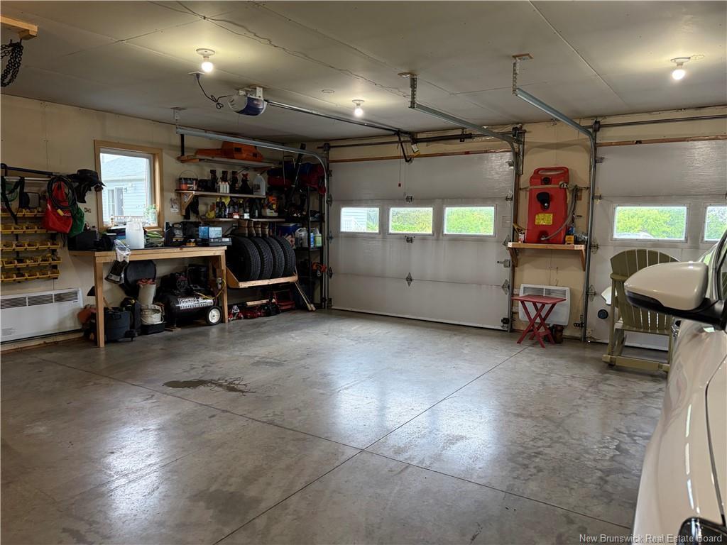 









4073


Main

,
Belledune,




NB
E8G 2K7

