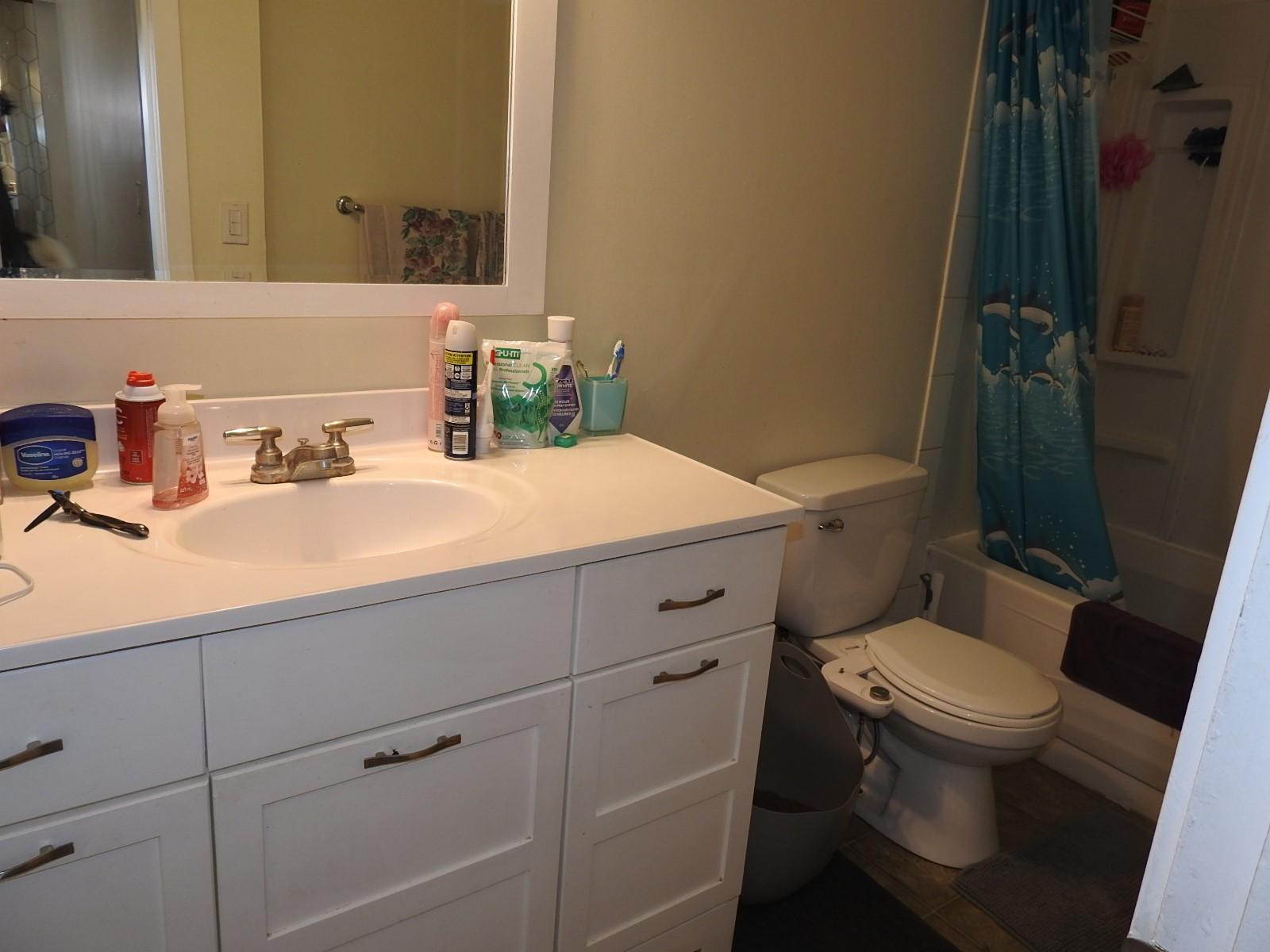 









3807


32

Avenue, 19,
Vernon,




BC
V1T 2N2

