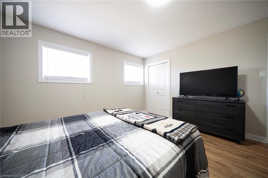 












17 DRIFTWOOD Drive

,
Simcoe,




Ontario
N3Y0A3

