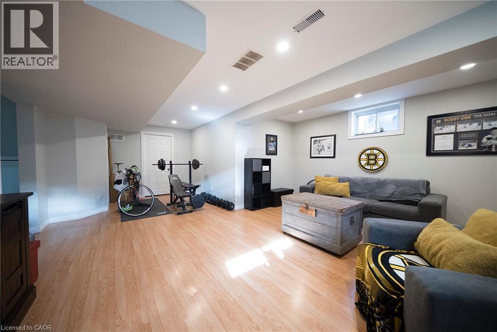 












17 DRIFTWOOD Drive

,
Simcoe,




Ontario
N3Y0A3

