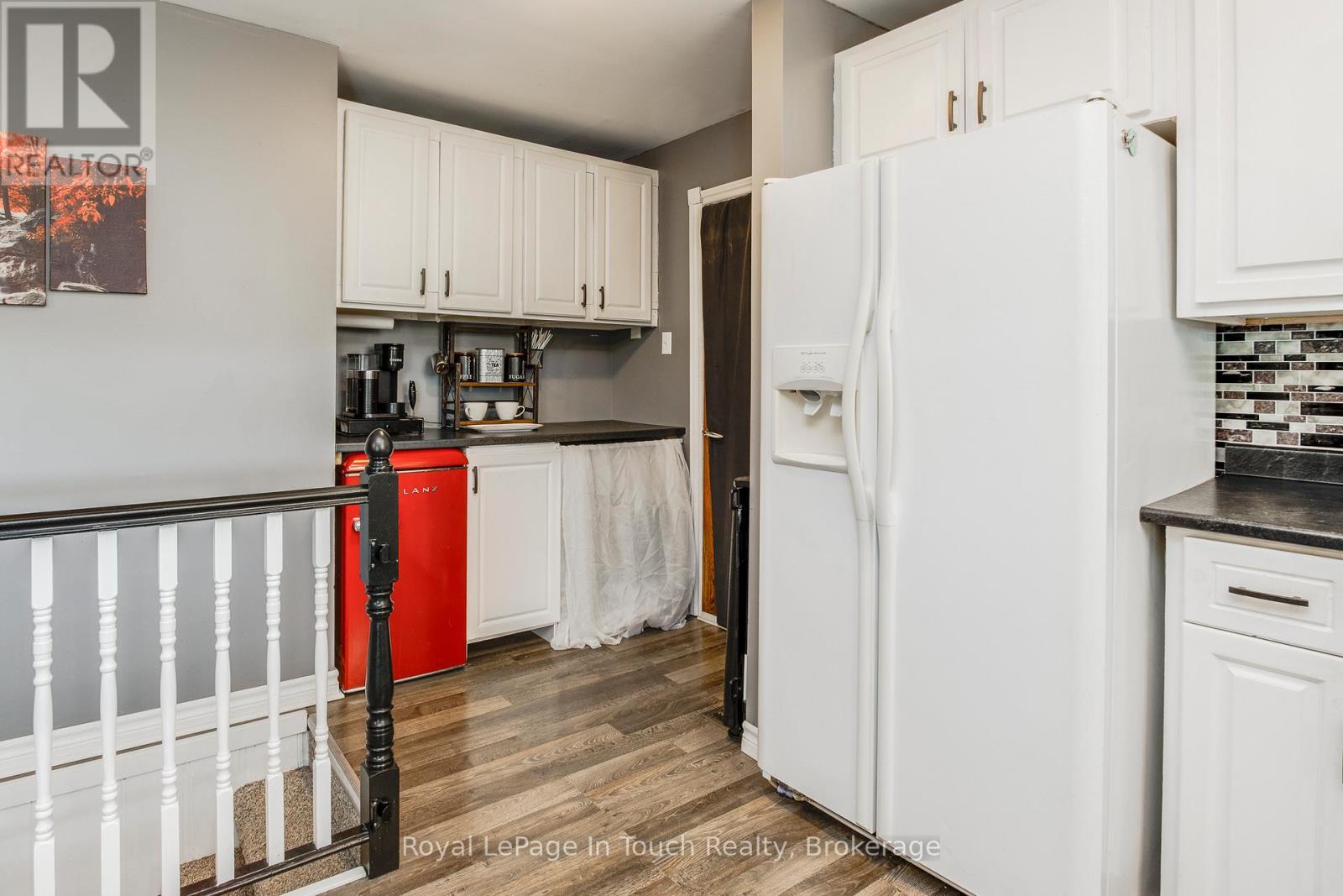 












477 MURRAY ROAD

,
Penetanguishene,




Ontario
L9M2H8

