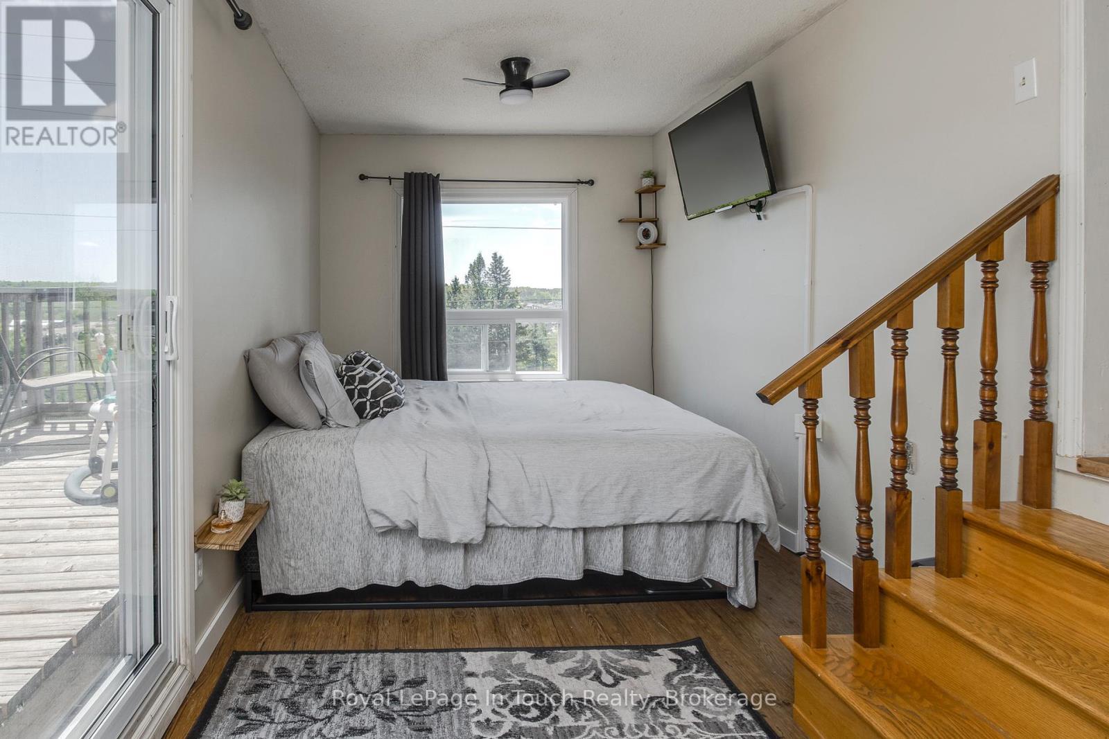 












477 MURRAY ROAD

,
Penetanguishene,




Ontario
L9M2H8

