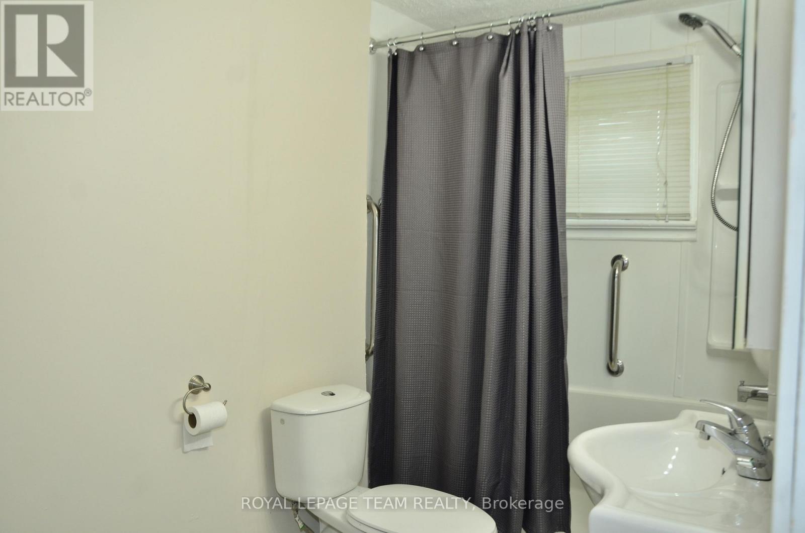 












191 SHANLY ROAD

,
Edwardsburgh/Cardinal,




Ontario
K0E1E0

