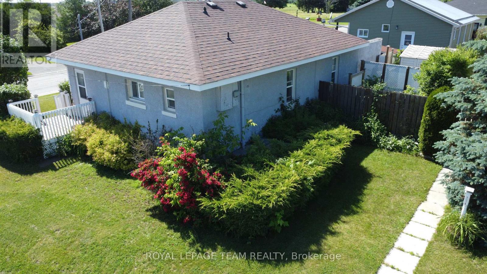 












191 SHANLY ROAD

,
Edwardsburgh/Cardinal,




Ontario
K0E1E0

