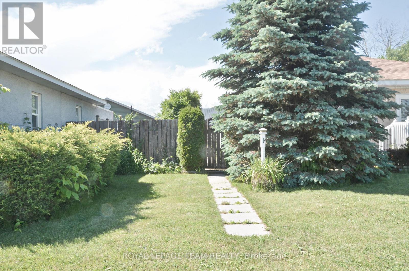 












191 SHANLY ROAD

,
Edwardsburgh/Cardinal,




Ontario
K0E1E0

