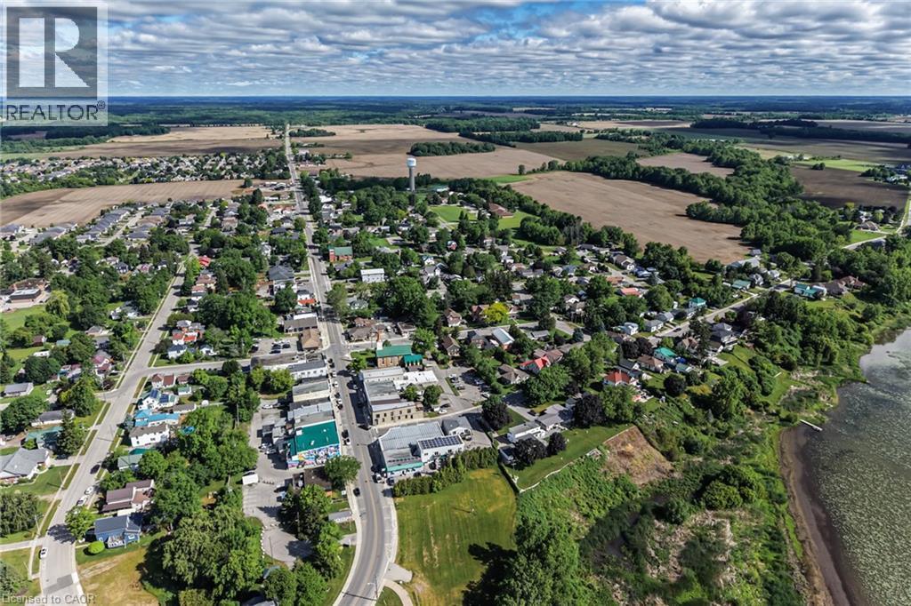 












1109 BAY Street

,
Port Rowan,







Ontario
N0E1M0

