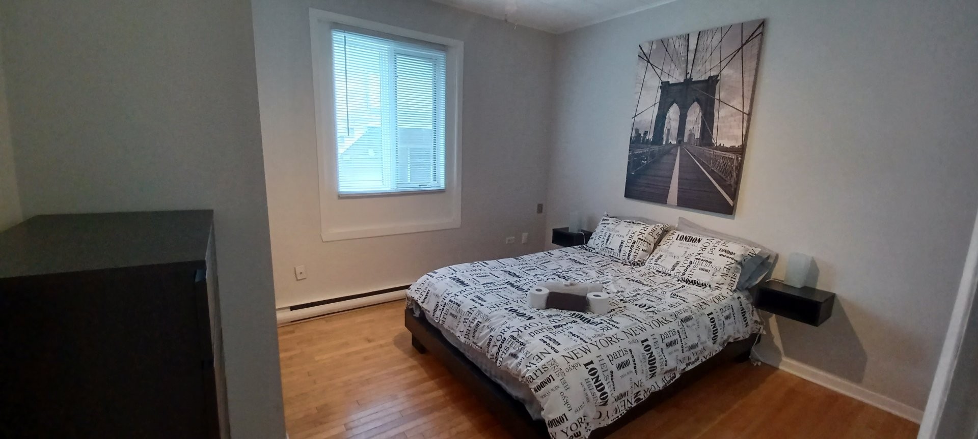 









49


Rue Montpetit

,
Gatineau (Hull),




QC
J8Y4Z7

