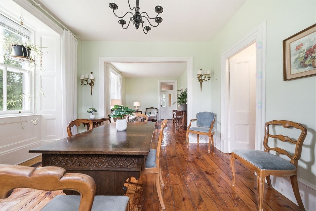 









277C


Ch. Front

,
Clarendon,







QC
J0X2Y0

