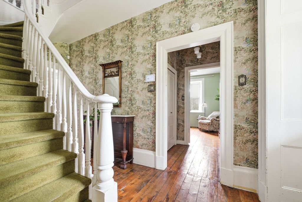 









277C


Ch. Front

,
Clarendon,







QC
J0X2Y0


