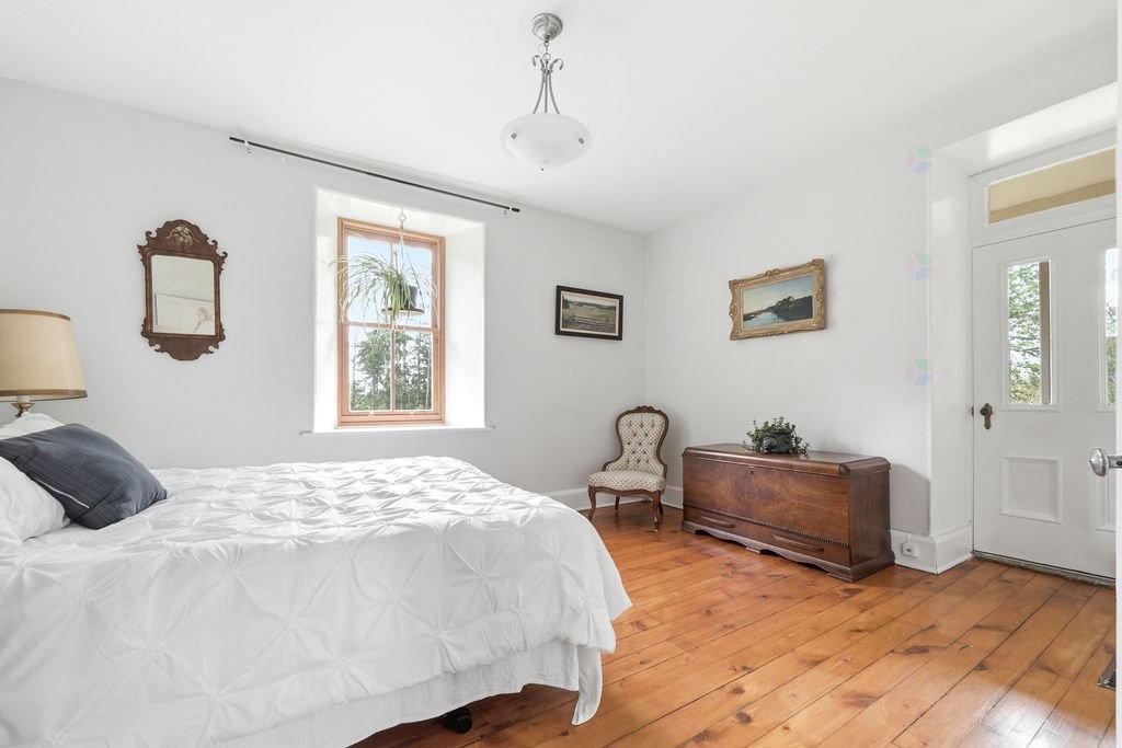 









277C


Ch. Front

,
Clarendon,







QC
J0X2Y0

