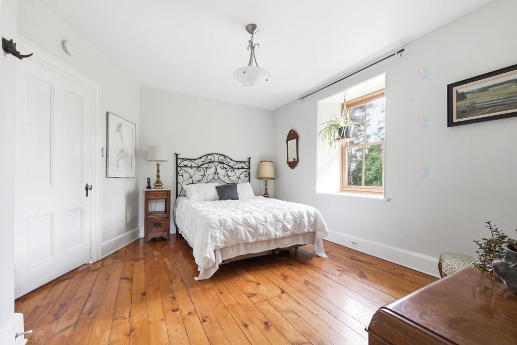 









277C


Ch. Front

,
Clarendon,







QC
J0X2Y0

