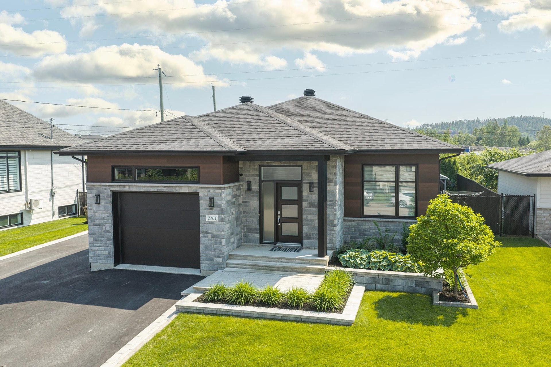 









2101


Rue du Cabernet

,
Saguenay (Chicoutimi),




QC
G7H0M3

