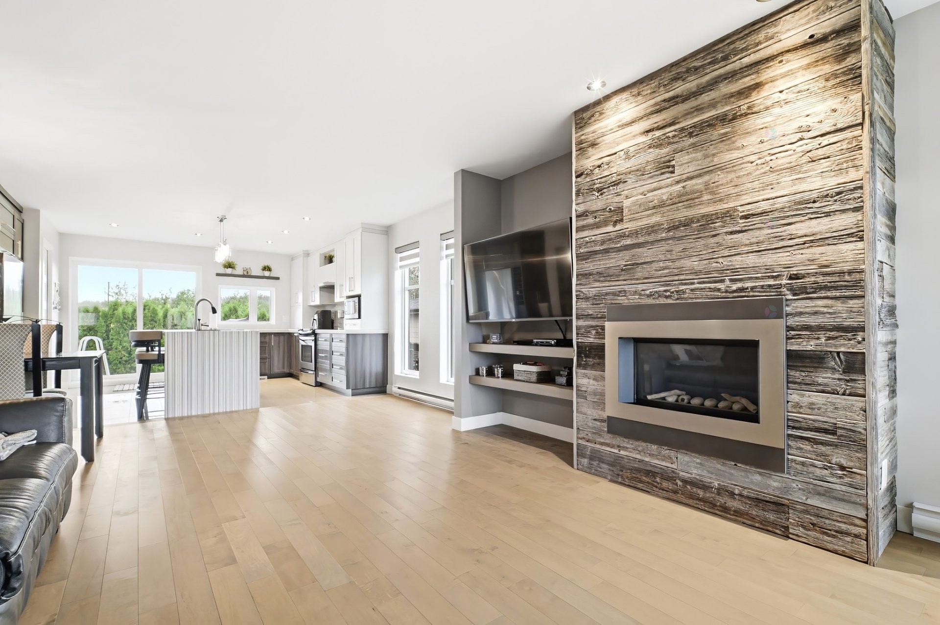 









2101


Rue du Cabernet

,
Saguenay (Chicoutimi),




QC
G7H0M3

