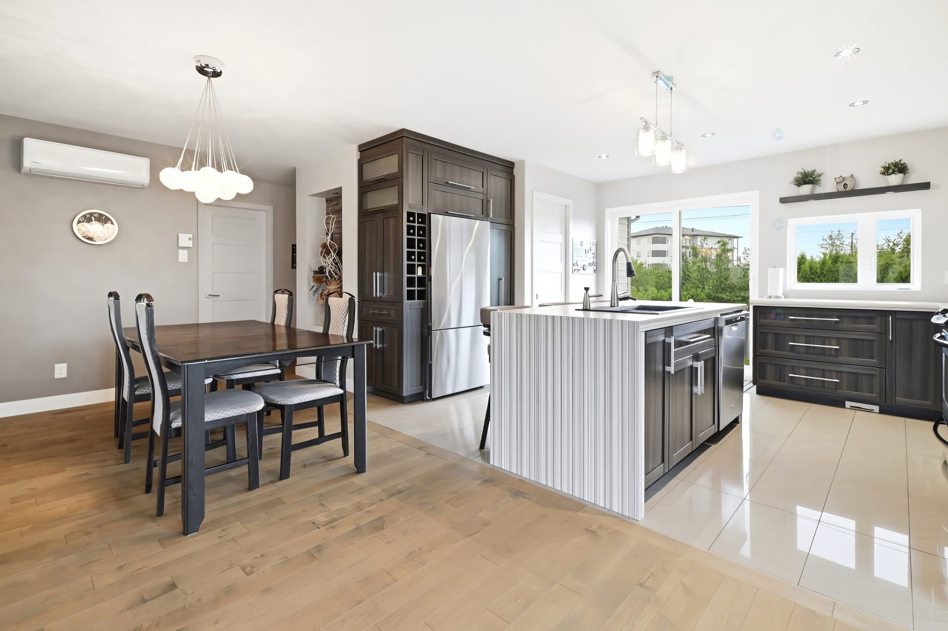 









2101


Rue du Cabernet

,
Saguenay (Chicoutimi),




QC
G7H0M3

