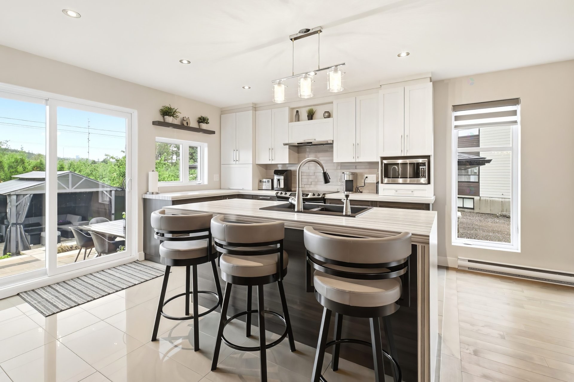 









2101


Rue du Cabernet

,
Saguenay (Chicoutimi),




QC
G7H0M3

