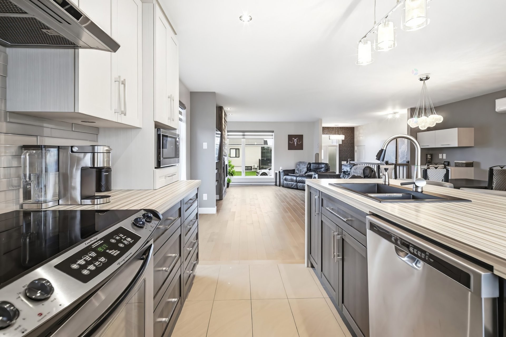 









2101


Rue du Cabernet

,
Saguenay (Chicoutimi),




QC
G7H0M3

