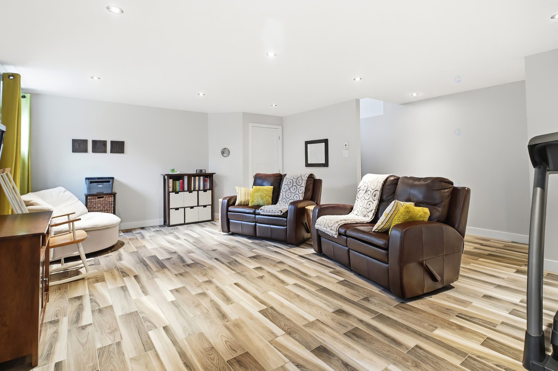 









2101


Rue du Cabernet

,
Saguenay (Chicoutimi),




QC
G7H0M3


