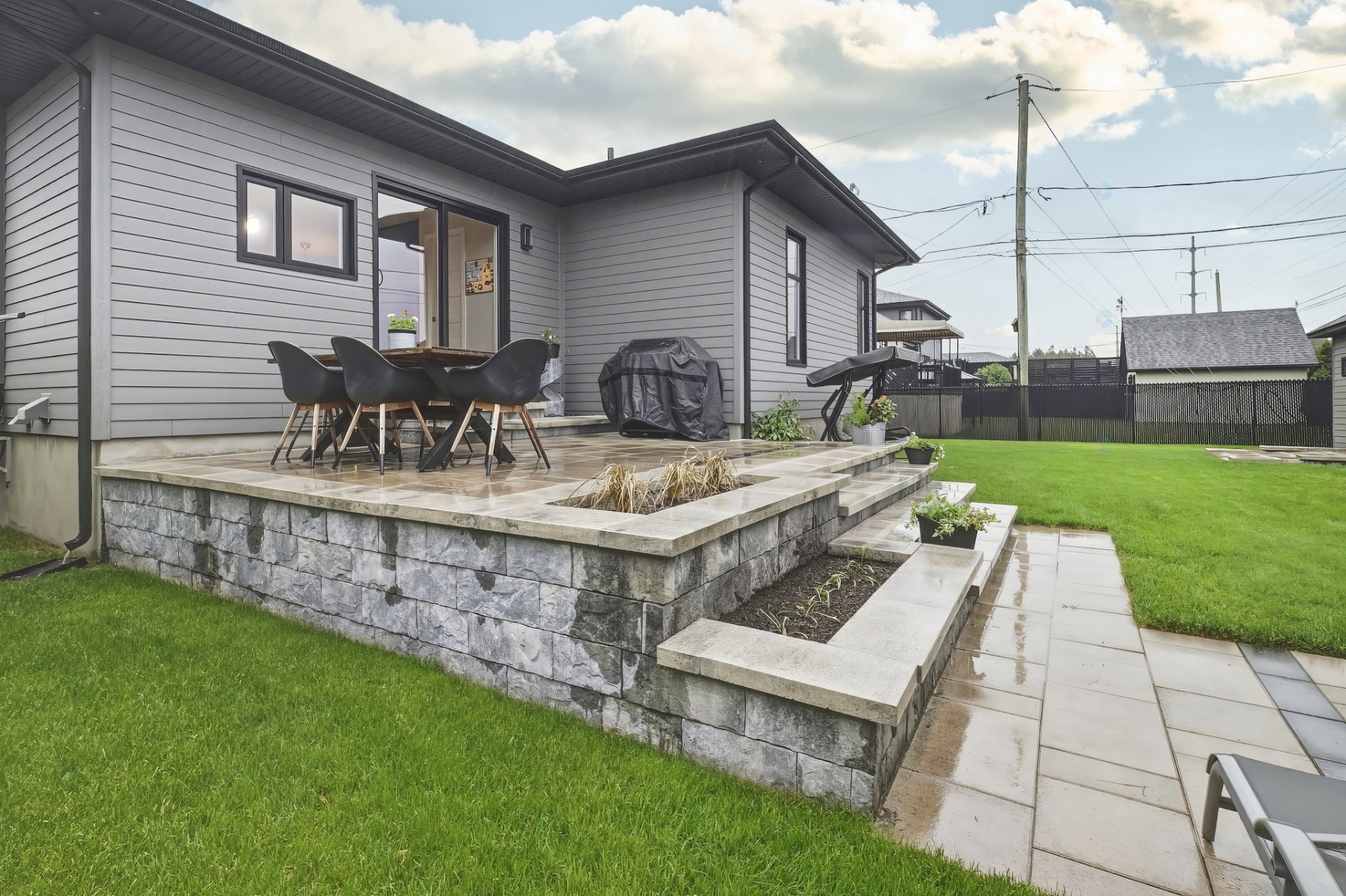 









2101


Rue du Cabernet

,
Saguenay (Chicoutimi),




QC
G7H0M3

