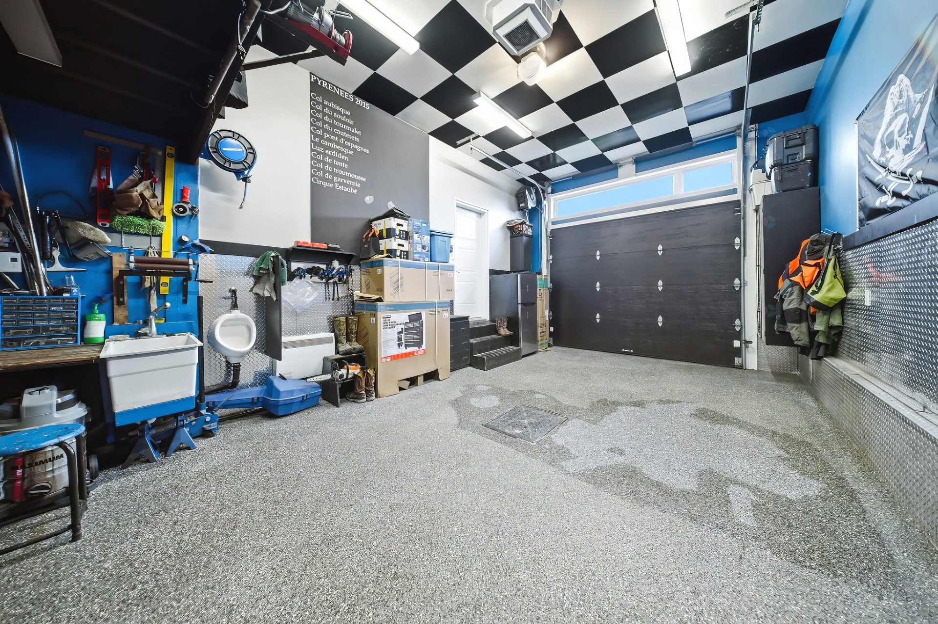 









2101


Rue du Cabernet

,
Saguenay (Chicoutimi),




QC
G7H0M3

