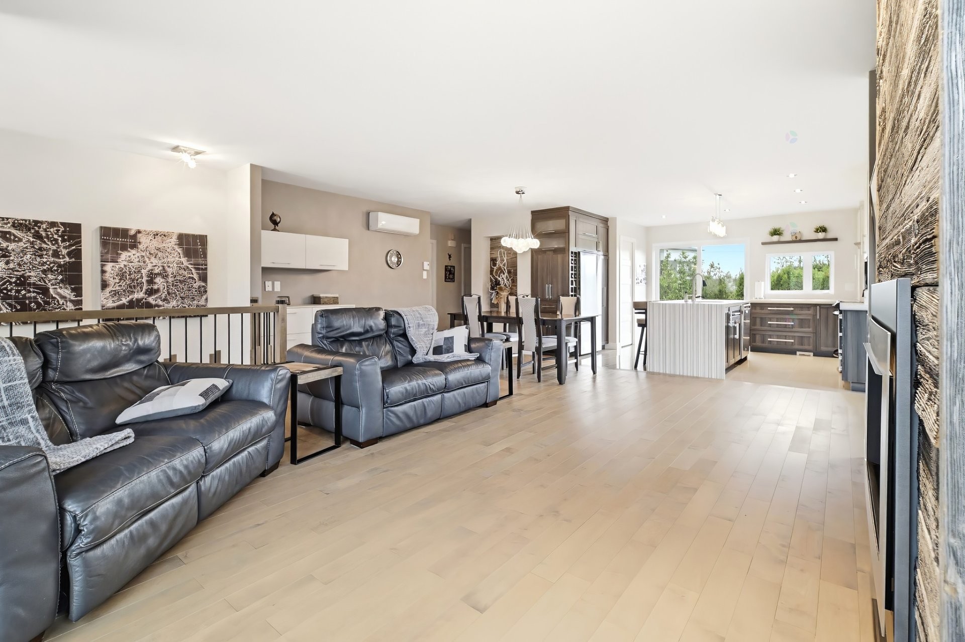 









2101


Rue du Cabernet

,
Saguenay (Chicoutimi),




QC
G7H0M3

