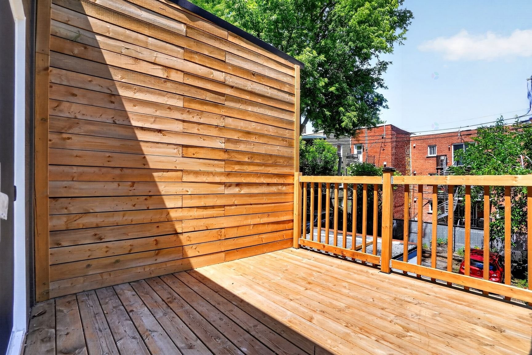 









2355Z


Av. De Lorimier

,
Montréal (Ville-Marie),




QC
H2K3X4

